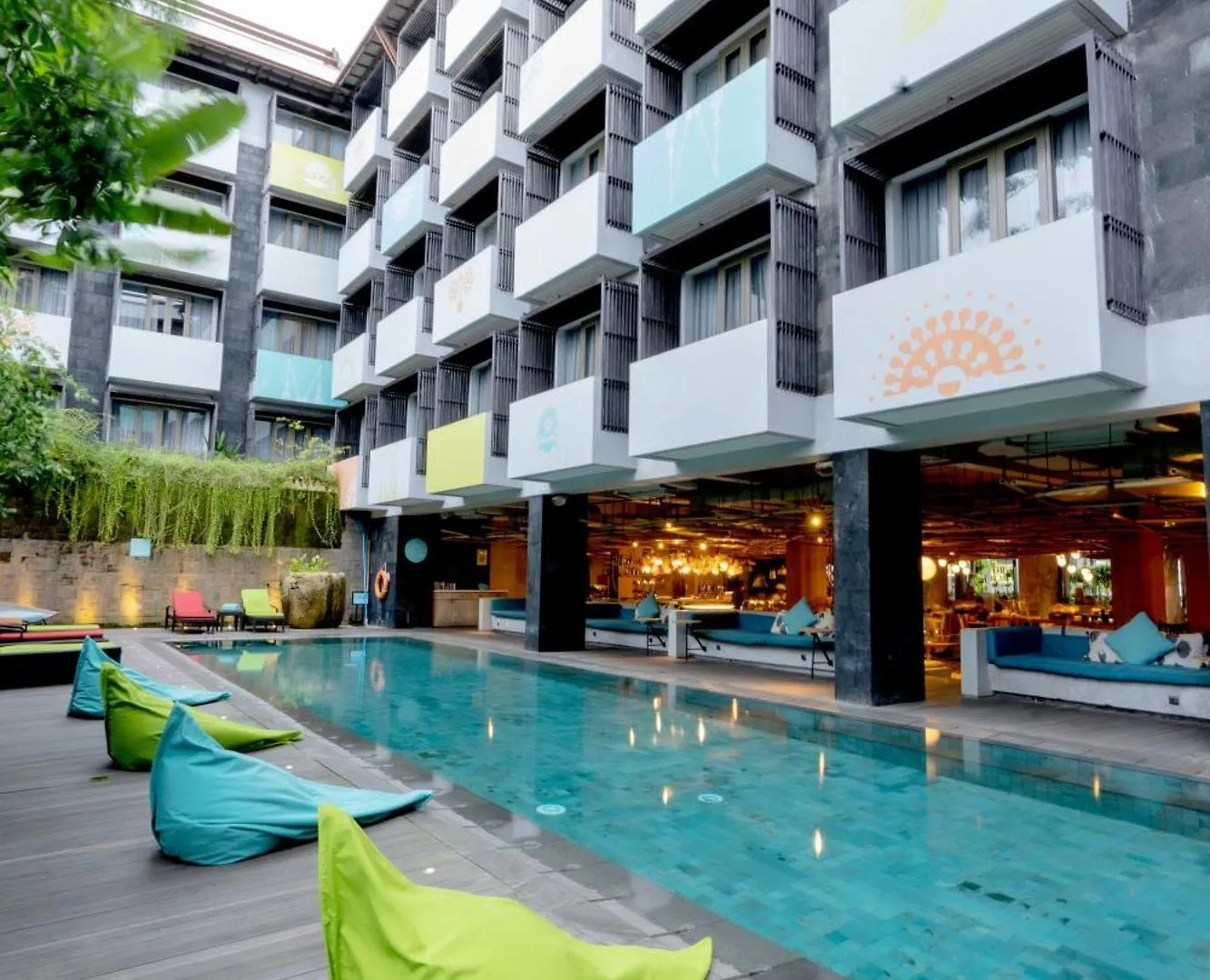 Tijili Hotel Seminyak Endonezya