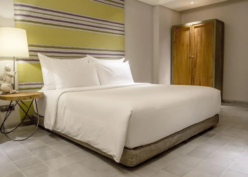 Tijili Hotel Seminyak